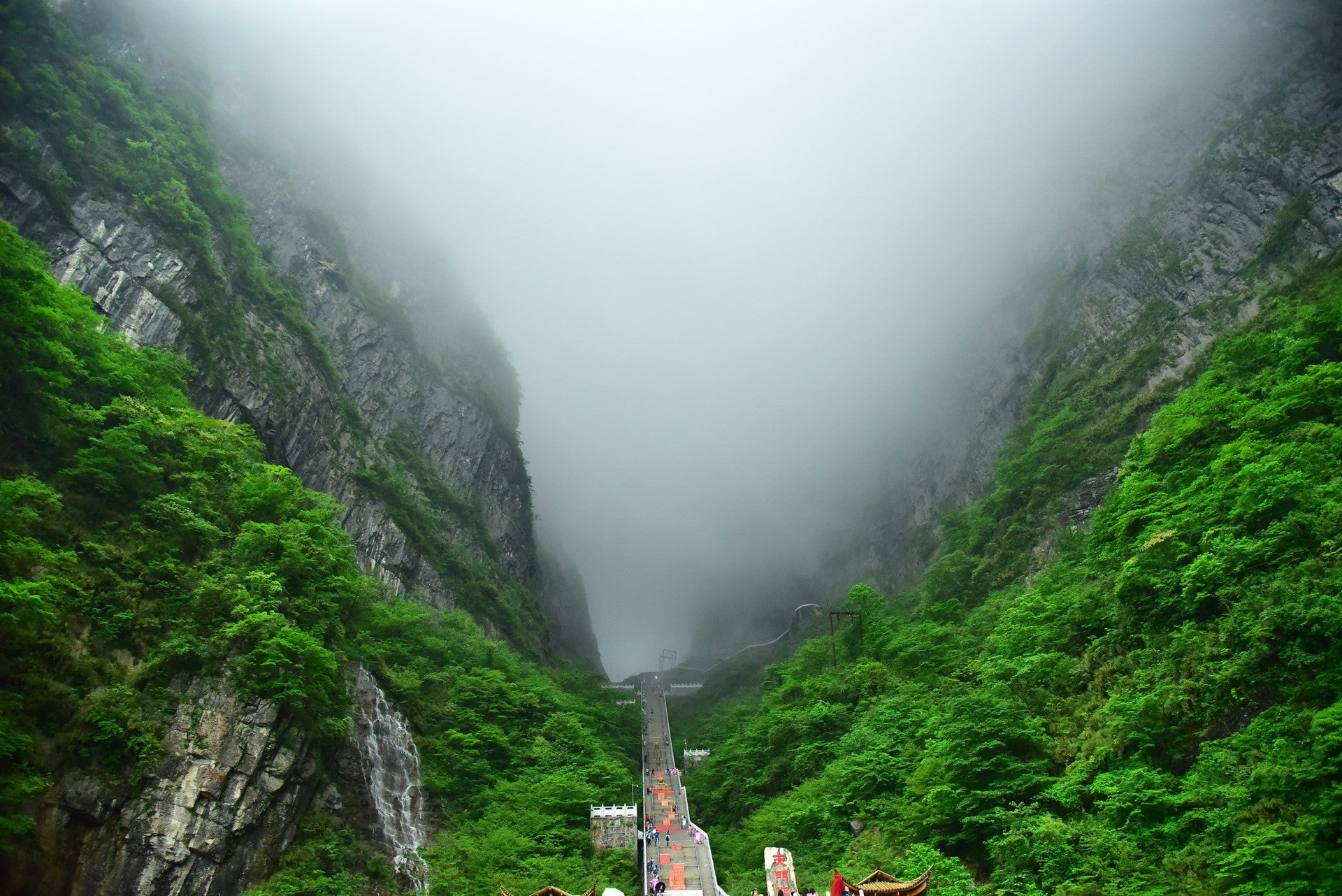 6 Days Zhangjiajie Group Tour